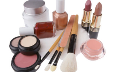 La VÉRITÉ derrière l’industrie cosmétique